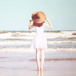 海边意境女生qq头像图片,好看有意境的海边唯美女头