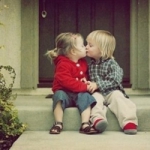 情侣头像小孩子两个人一张 两小无猜的小孩情头可爱图片